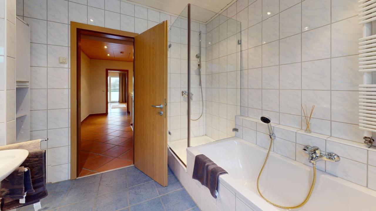 Ferienhaus Hoffmann Am Rheinbogen Altlussheim Екстериор снимка